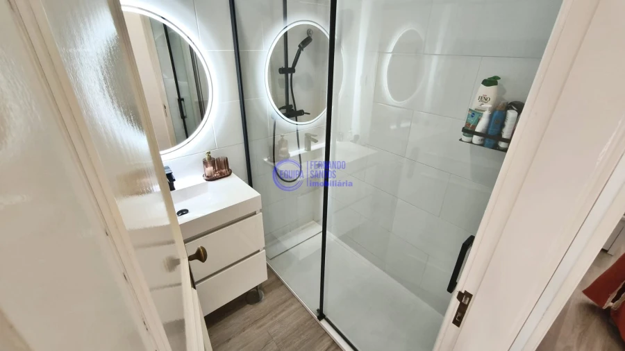 Apartamento T2 para Venda em Armação de Pera Foto 17