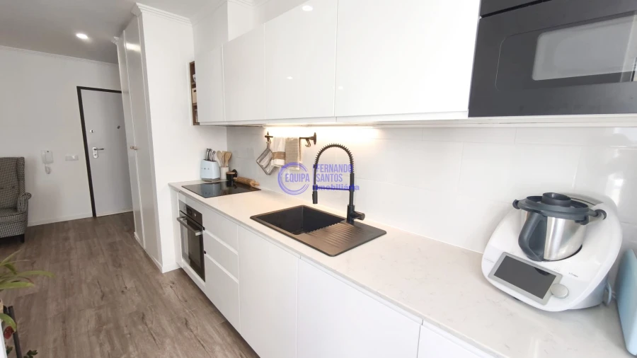 Apartamento T2 para Venda em Armação de Pera Foto 8
