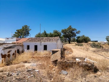 Quinta T3 para Venda em Olhão