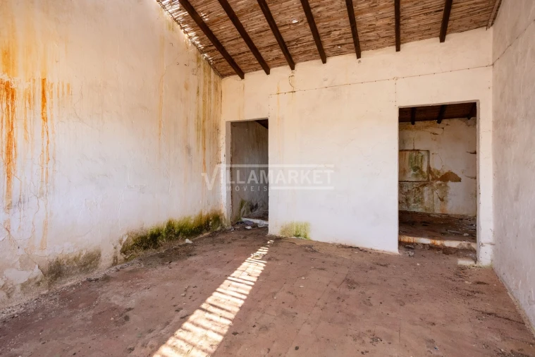 Quinta T3 para Venda em Olhão Foto 10