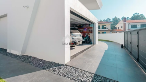 Moradia T4 para Venda em Vila Nova da Telha