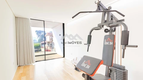 Moradia T4 para Venda em Vila Nova da Telha