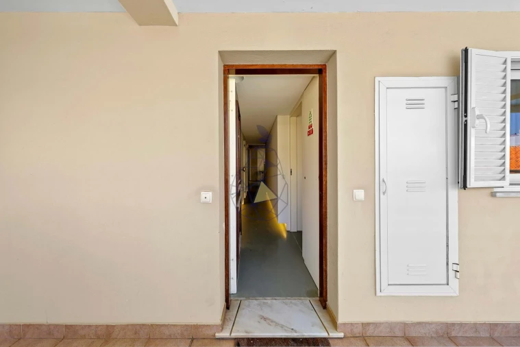 Apartamento T2 para Venda em Quarteira Foto 38