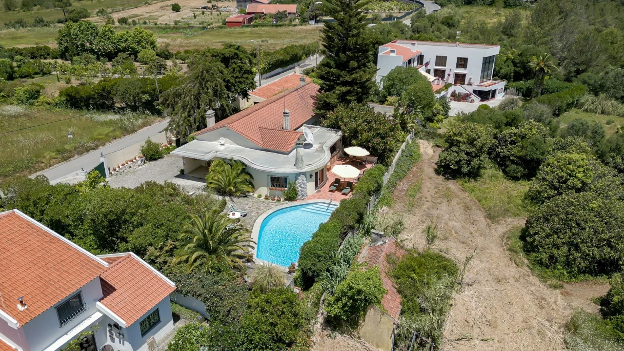 Moradia T5 para Venda em Agualva e Mira-Sintra Foto 62