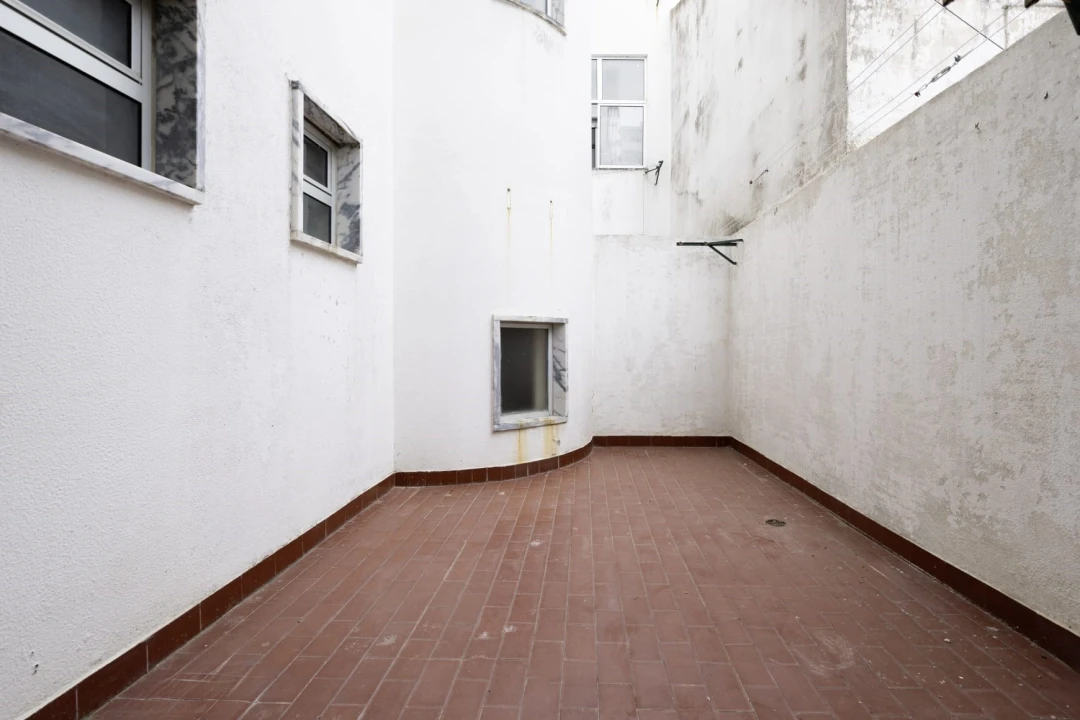Apartamento T2 para Arrendamento em Caldas da Rainha - Santo Onofre e Serra do Bouro Foto 10