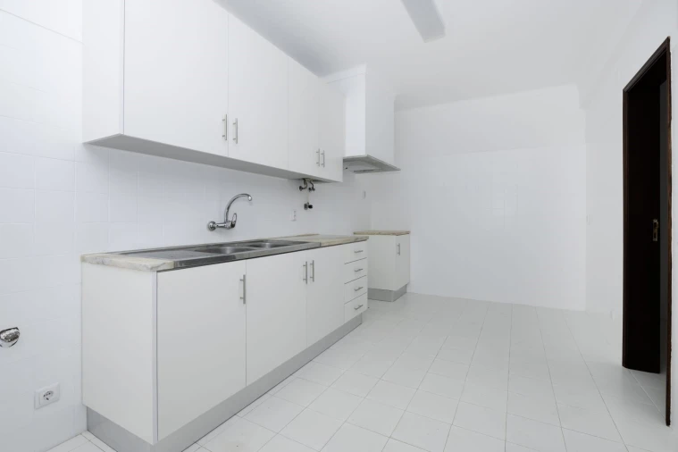 Apartamento T2 para Arrendamento em Caldas da Rainha - Santo Onofre e Serra do Bouro Foto 8