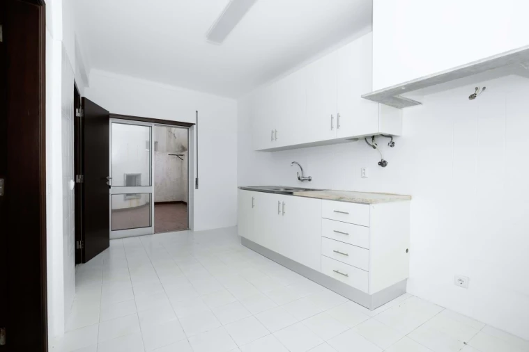 Apartamento T2 para Arrendamento em Caldas da Rainha - Santo Onofre e Serra do Bouro Foto 7