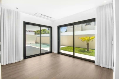 Moradia T4 para Venda em Amora