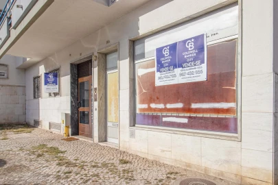 Negócio para Venda em Falagueira-Venda Nova