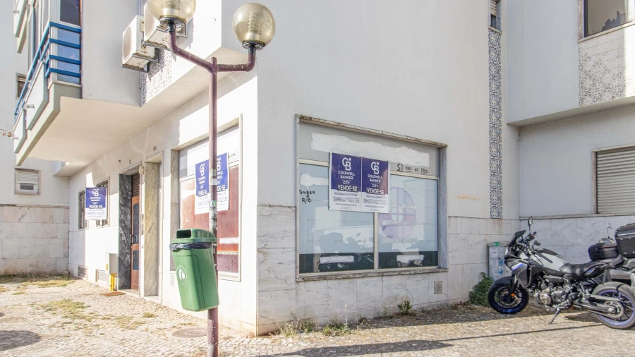 Negócio para Venda em Falagueira-Venda Nova