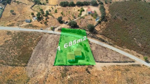 Armazém para Venda em Alcoutim e Pereiro