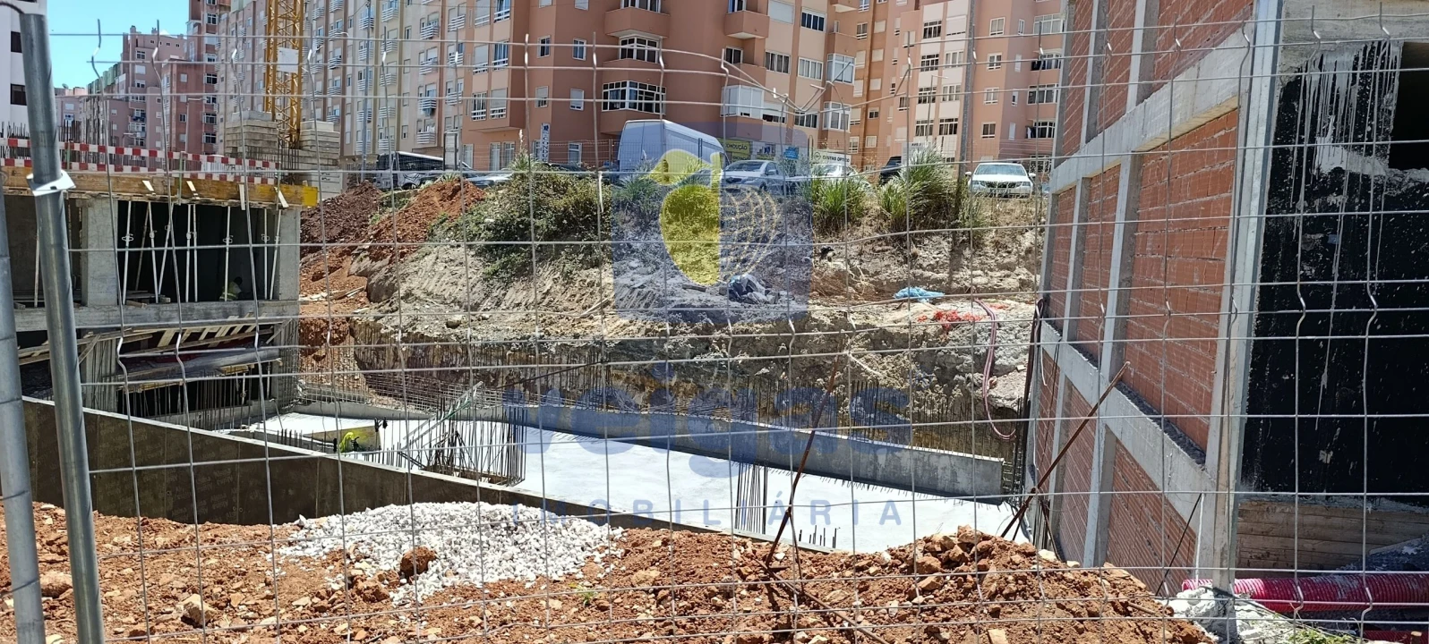 Apartamento T2 para Venda em Rio de Mouro Foto 1