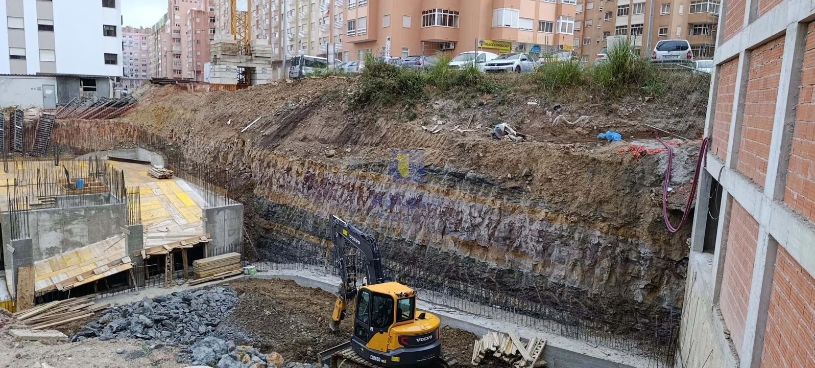 Apartamento T2 para Venda em Rio de Mouro Foto 10