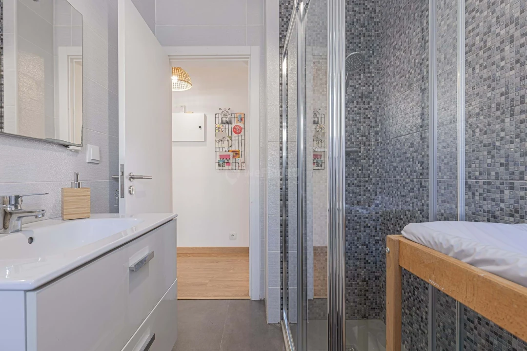 Apartamento T3 para Venda em Almada, Cova da Piedade, Pragal e Cacilhas Foto 20