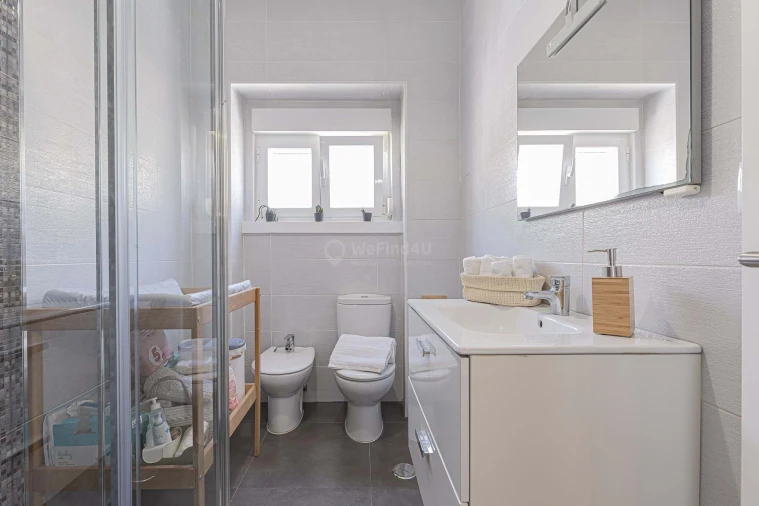 Apartamento T3 para Venda em Almada, Cova da Piedade, Pragal e Cacilhas Foto 21