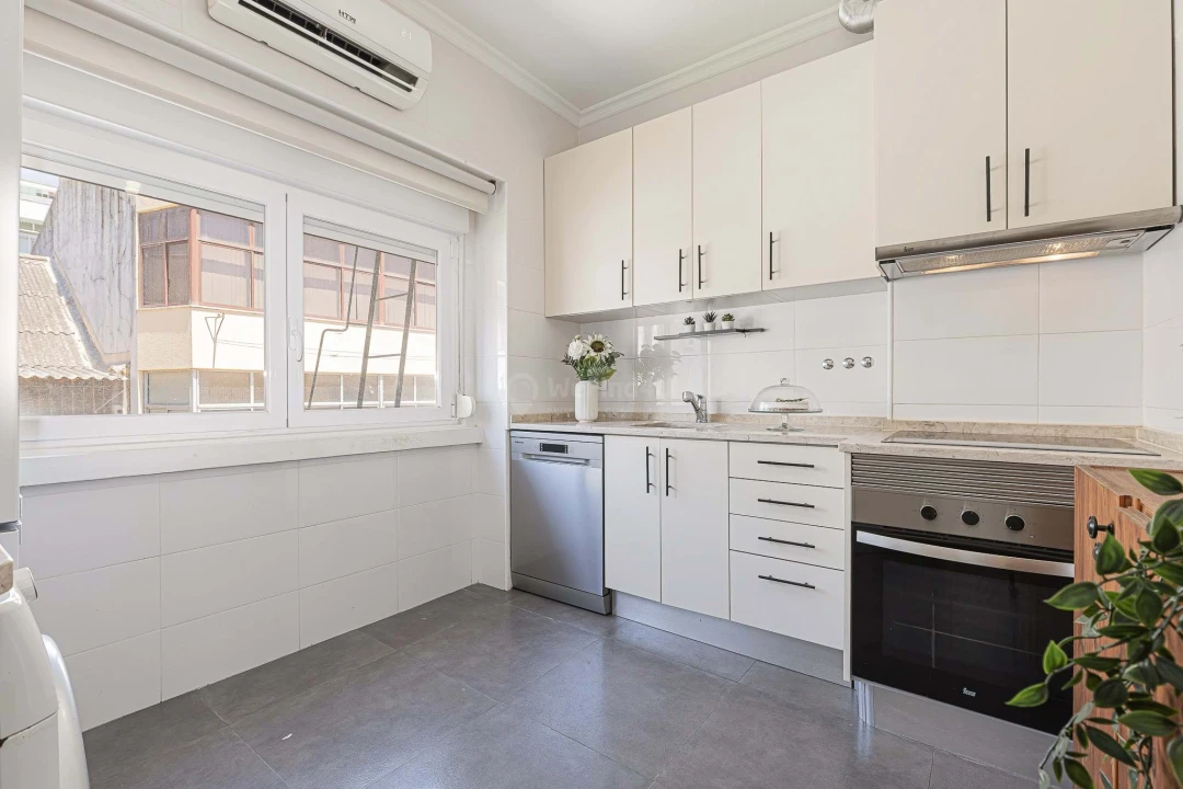 Apartamento T3 para Venda em Almada, Cova da Piedade, Pragal e Cacilhas Foto 14