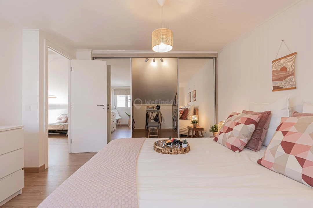 Apartamento T3 para Venda em Almada, Cova da Piedade, Pragal e Cacilhas Foto 37