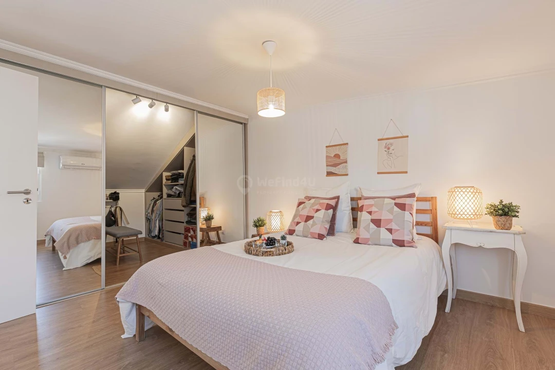 Apartamento T3 para Venda em Almada, Cova da Piedade, Pragal e Cacilhas Foto 35