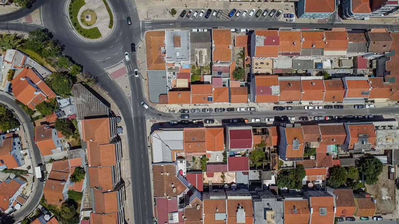 Apartamento T3 para Venda em Almada, Cova da Piedade, Pragal e Cacilhas Foto 56