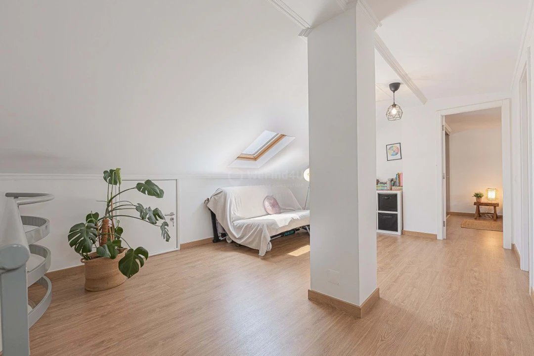 Apartamento T3 para Venda em Almada, Cova da Piedade, Pragal e Cacilhas Foto 28