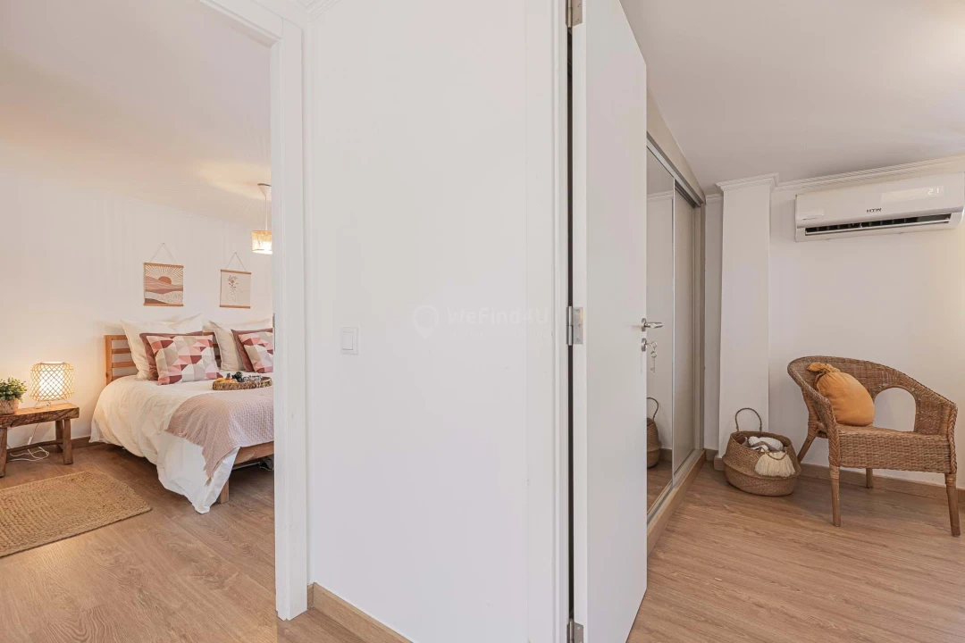 Apartamento T3 para Venda em Almada, Cova da Piedade, Pragal e Cacilhas Foto 44