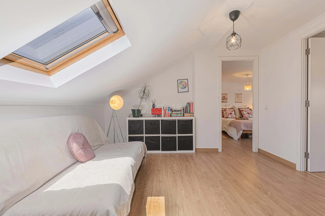 Apartamento T3 para Venda em Almada, Cova da Piedade, Pragal e Cacilhas Foto 29