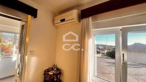 Moradia T3 para Venda em Santa Maria Maior e Monserrate e Meadela