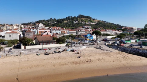 Prédio para Venda em Caparica e Trafaria