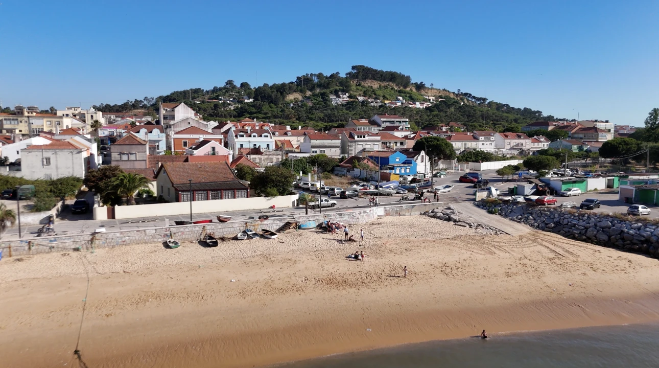 Prédio para Venda em Caparica e Trafaria Foto 4