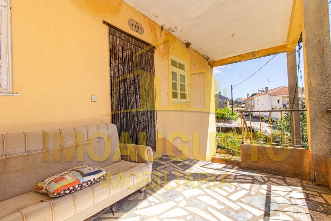Moradia T2 para Venda em Algodres, Vale de Afonsinho e Vilar de Amargo Foto 3
