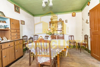 Moradia T2 para Venda em Algodres, Vale de Afonsinho e Vilar de Amargo