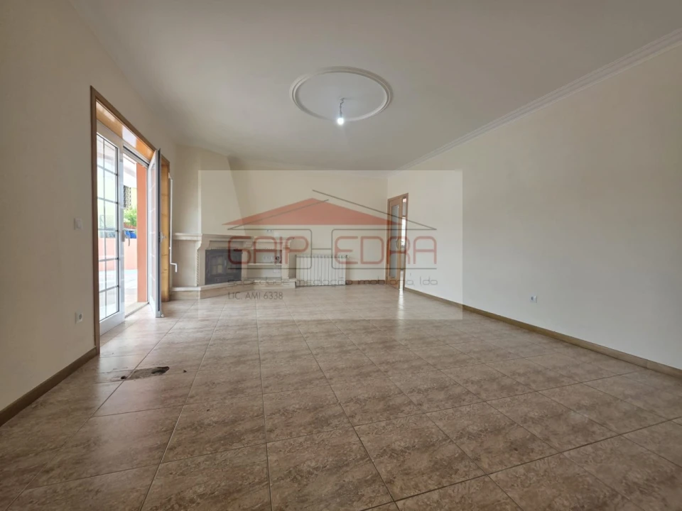 Moradia T4 para Venda em Canedo, Vale e Vila Maior Foto 18