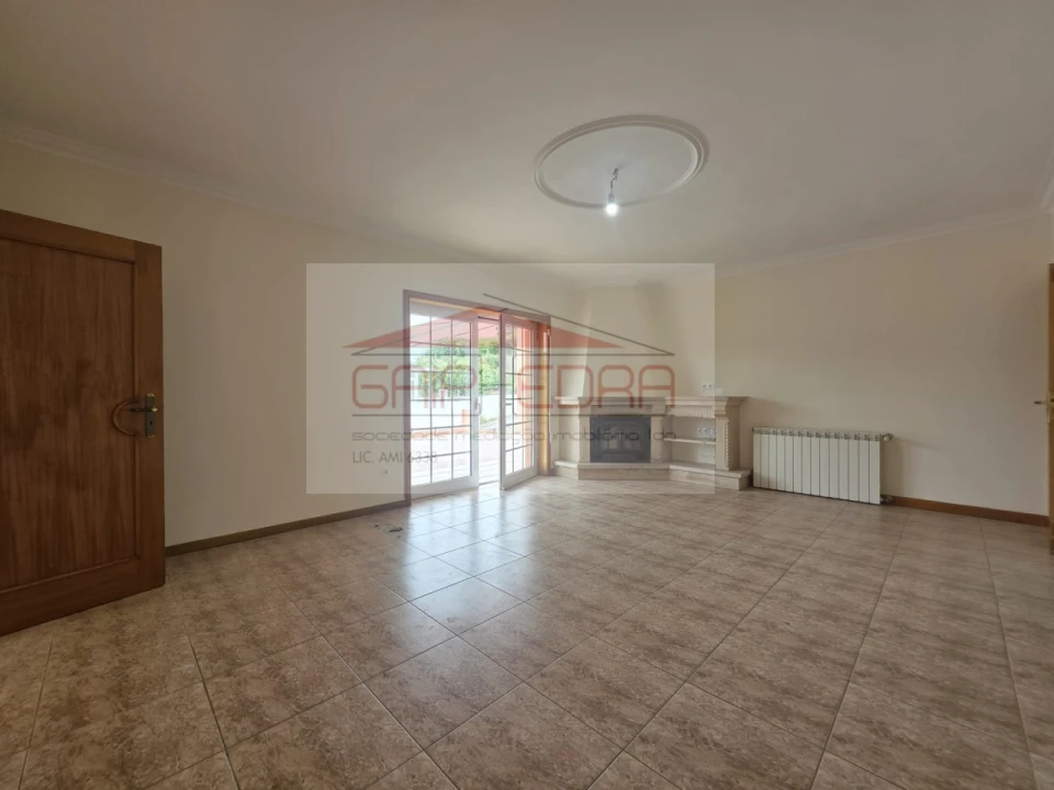 Moradia T4 para Venda em Canedo, Vale e Vila Maior Foto 19