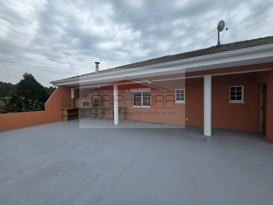 Moradia T4 para Venda em Canedo, Vale e Vila Maior Foto 44