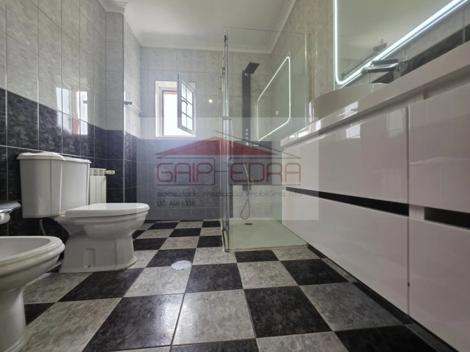 Moradia T4 para Venda em Canedo, Vale e Vila Maior Foto 22