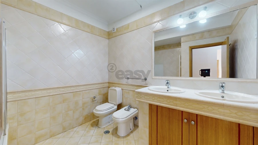 Moradia T5 para Arrendamento em Póvoa de Santa Iria e Forte da Casa Foto 22