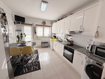 Apartamento T3 para Arrendamento em Buarcos