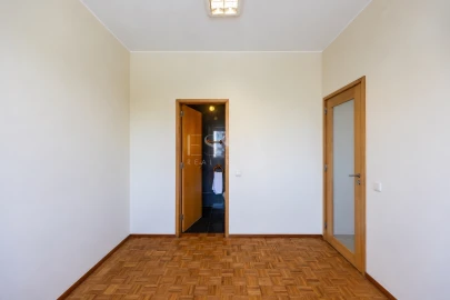 Apartamento T4 para Arrendamento em Lordelo do Ouro e Massarelos