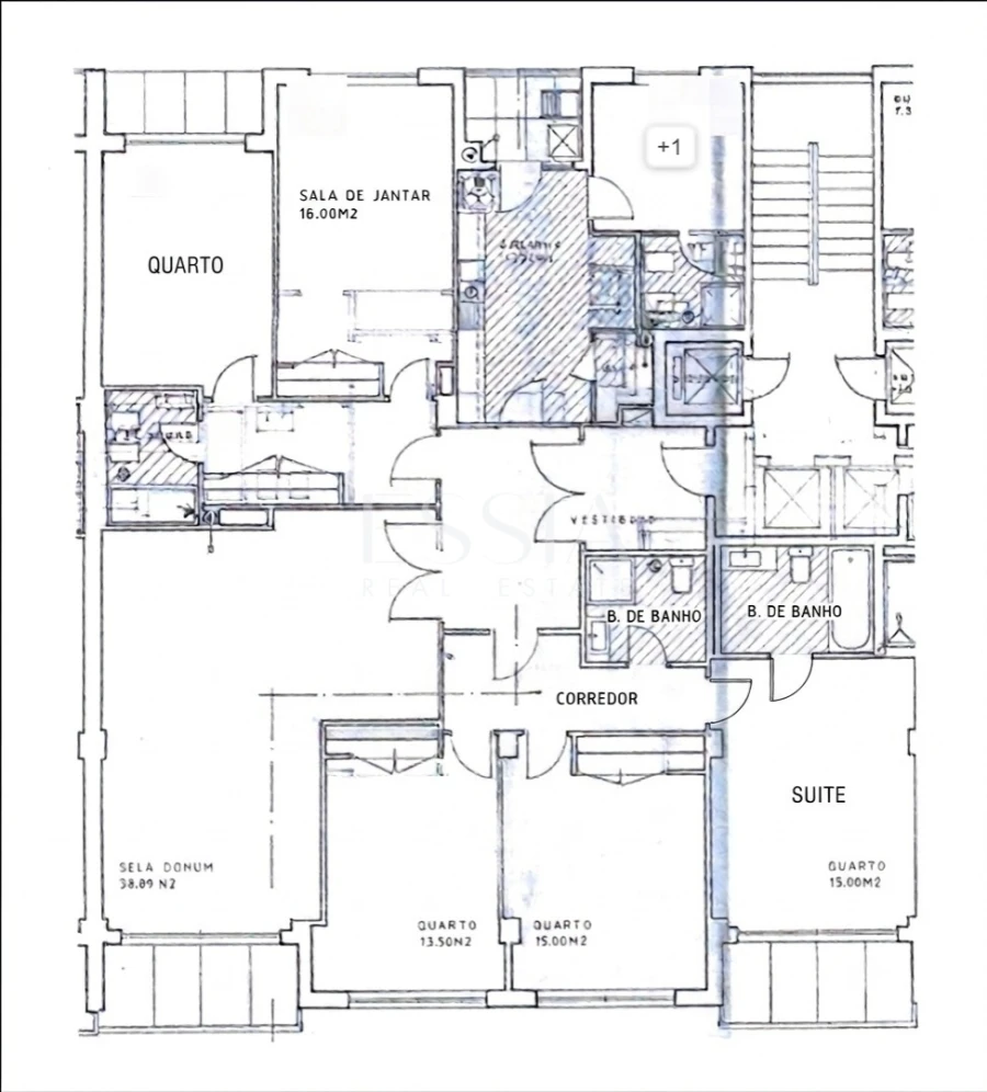 Apartamento T4 para Arrendamento em Lordelo do Ouro e Massarelos Planta 1