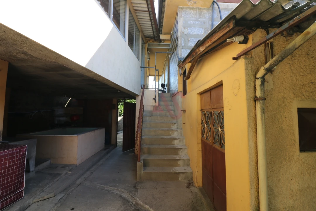 Moradia T7 para Venda em Santa Eulália Foto 12