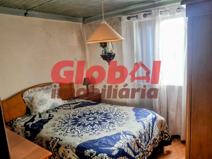 Moradia T3 para Venda em Mundão Foto 10