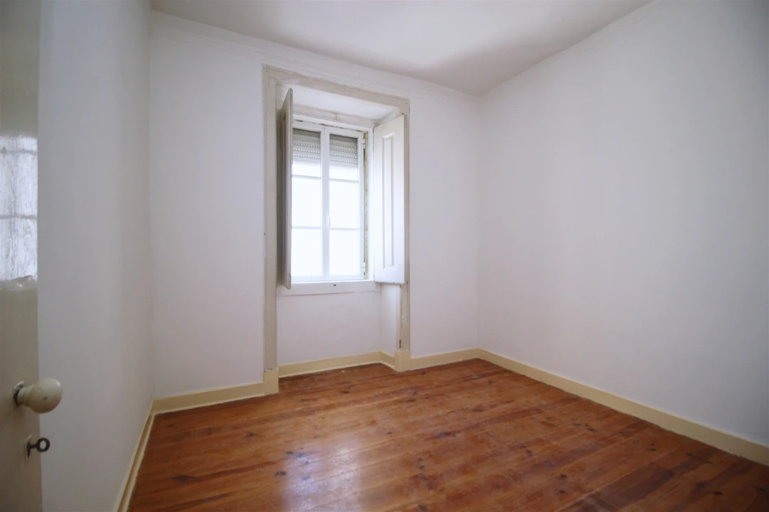 Apartamento T3 para Venda em São Vicente Foto 1