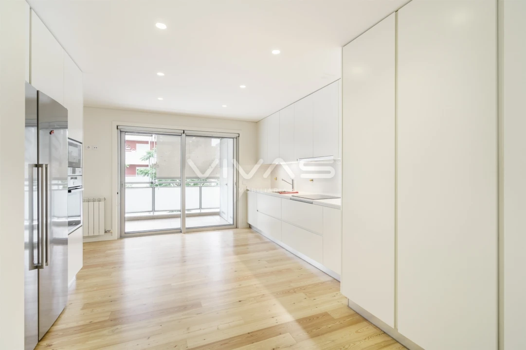 Apartamento T4 para Arrendamento em Nogueira, Fraião e Lamaçães Foto 16