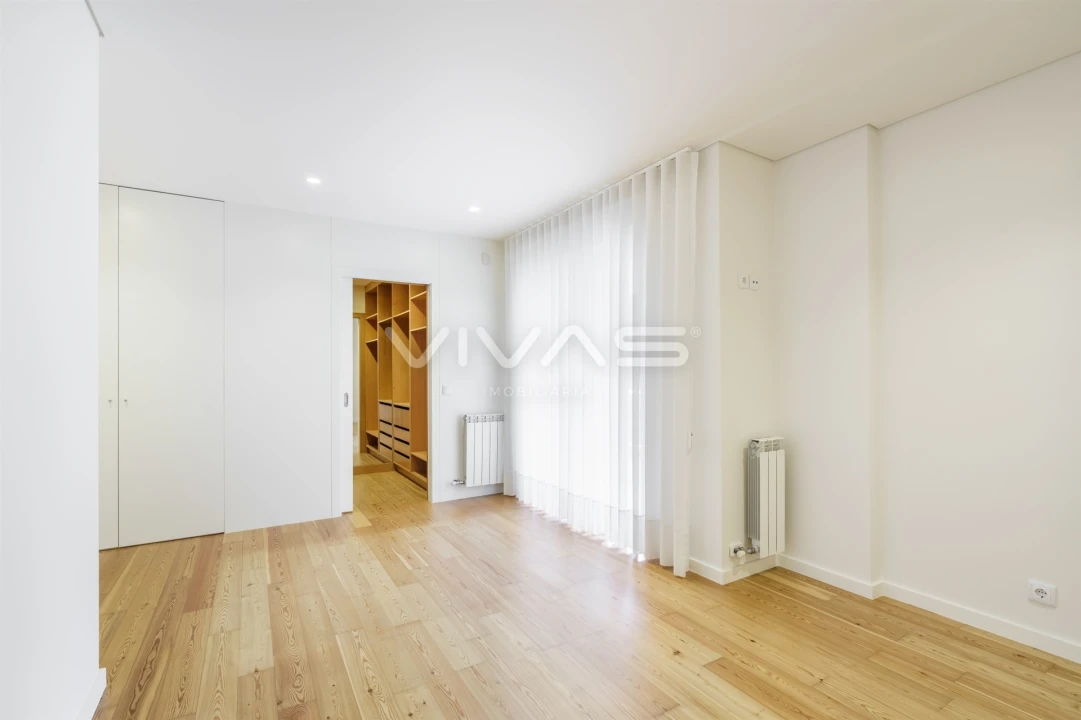 Apartamento T4 para Arrendamento em Nogueira, Fraião e Lamaçães Foto 37