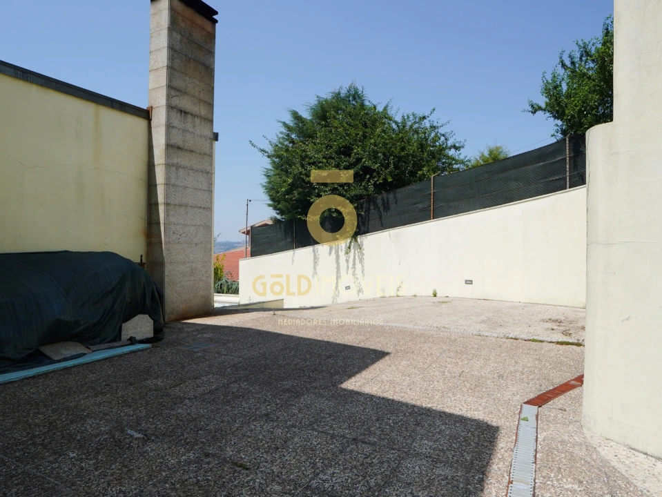 Moradia T4 para Venda em Vila Cova da Lixa e Borba de Godim Foto 34