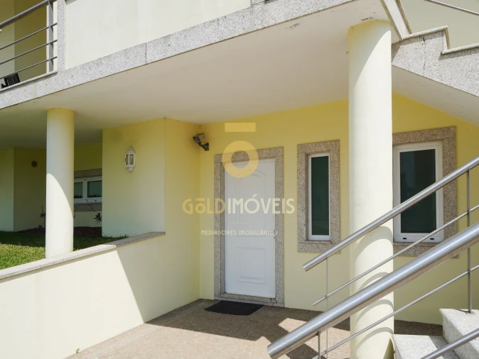 Moradia T4 para Venda em Vila Cova da Lixa e Borba de Godim Foto 35