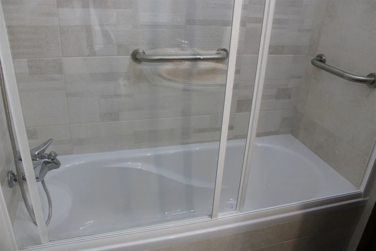 Apartamento T3 para Arrendamento em Sé Nova, Santa Cruz, Almedina e São Bartolomeu Foto 12