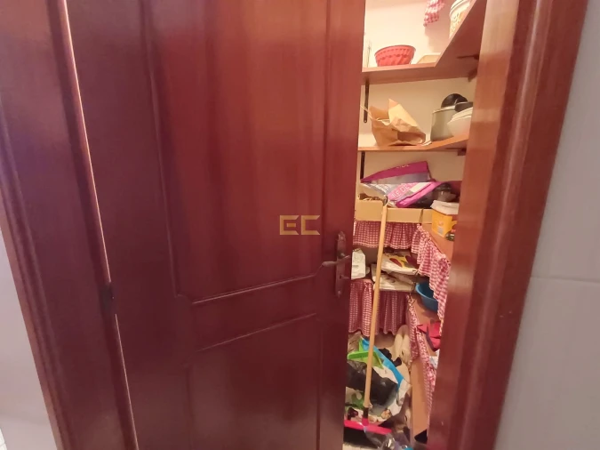 Apartamento T2 para Venda em Buarcos Foto 8