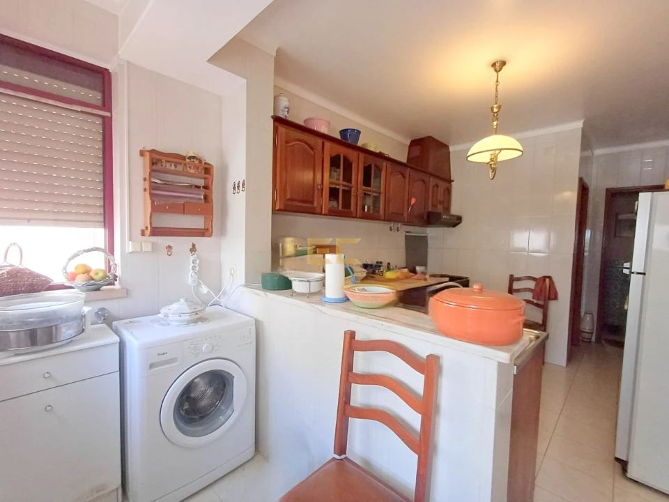 Apartamento T2 para Venda em Buarcos Foto 7