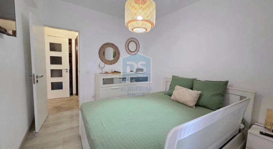 Apartamento T2 para Venda em Albufeira e Olhos de Água Foto 12